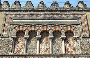 <em>Al-Andalus</em> <em>Al-Andalus</em>
